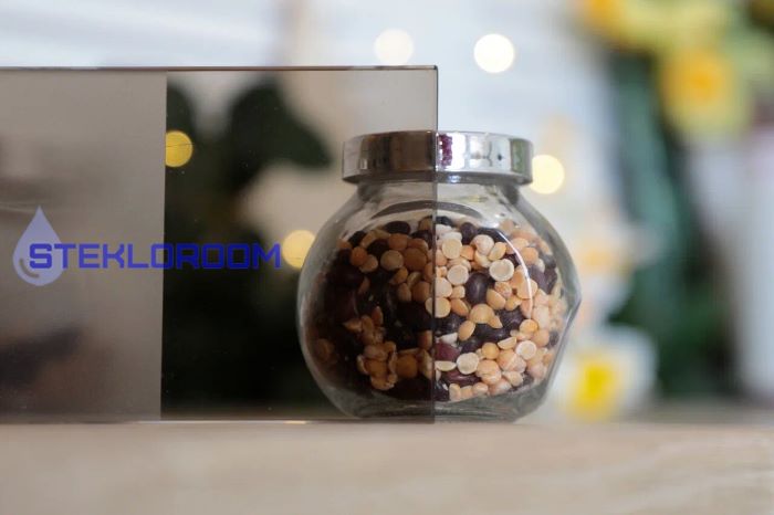 Бронзовое стекло