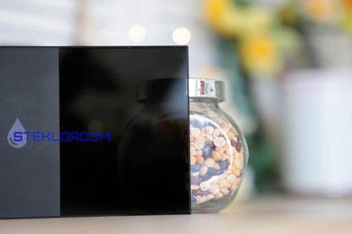 Dark gray (Темно-серое)